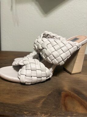 Steve Madden White Woven Double-Band Block Heel Sandal